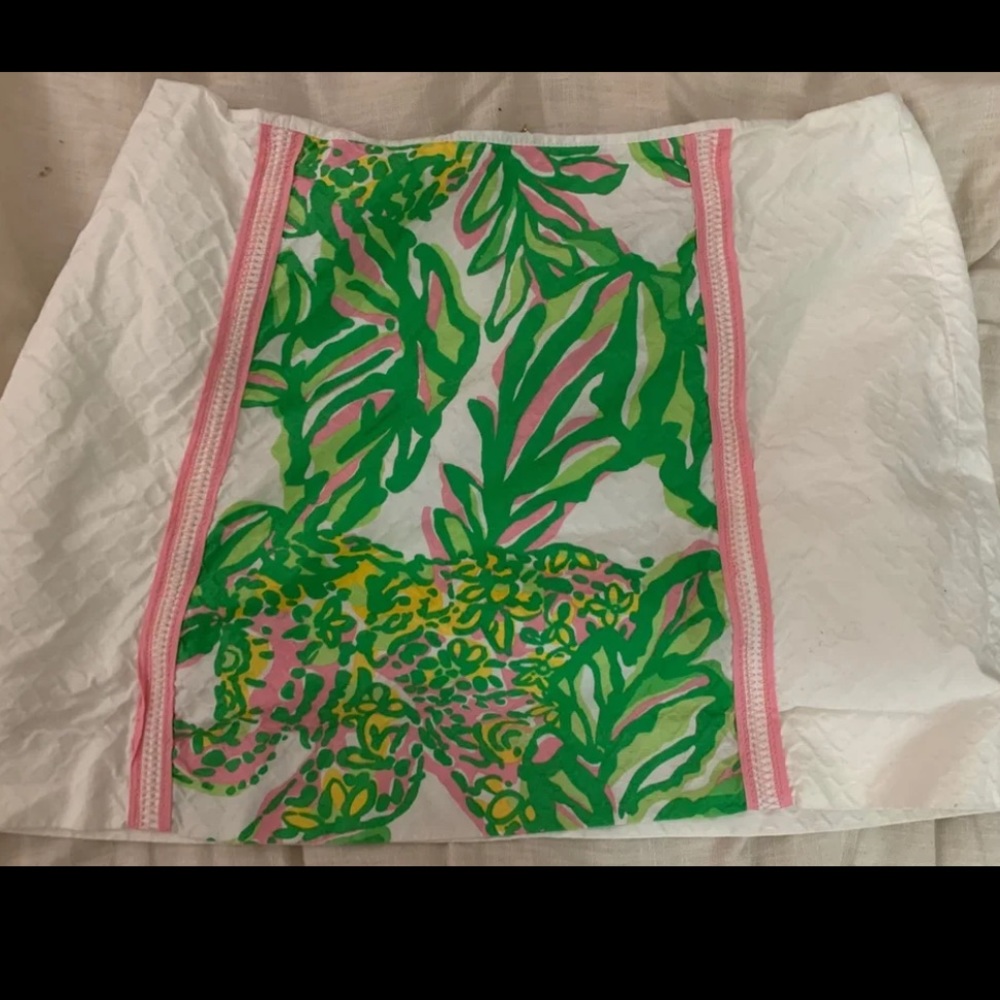 Lilly Pulitzer mini skirt